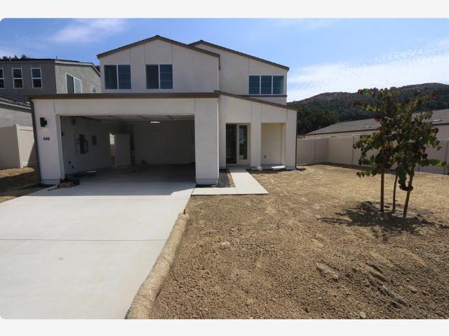 549 Meadowood St. , #302, Fallbrook, CA 92028