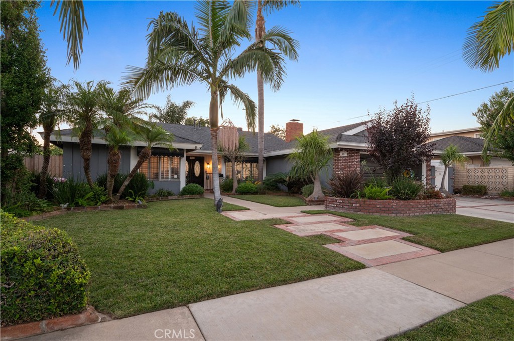 14571 Acacia Drive, Tustin, CA 92780