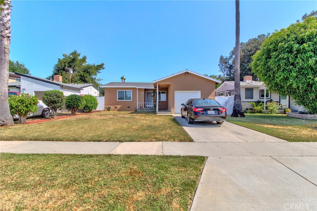 1805 W 19Th Street, Santa Ana, CA 92706