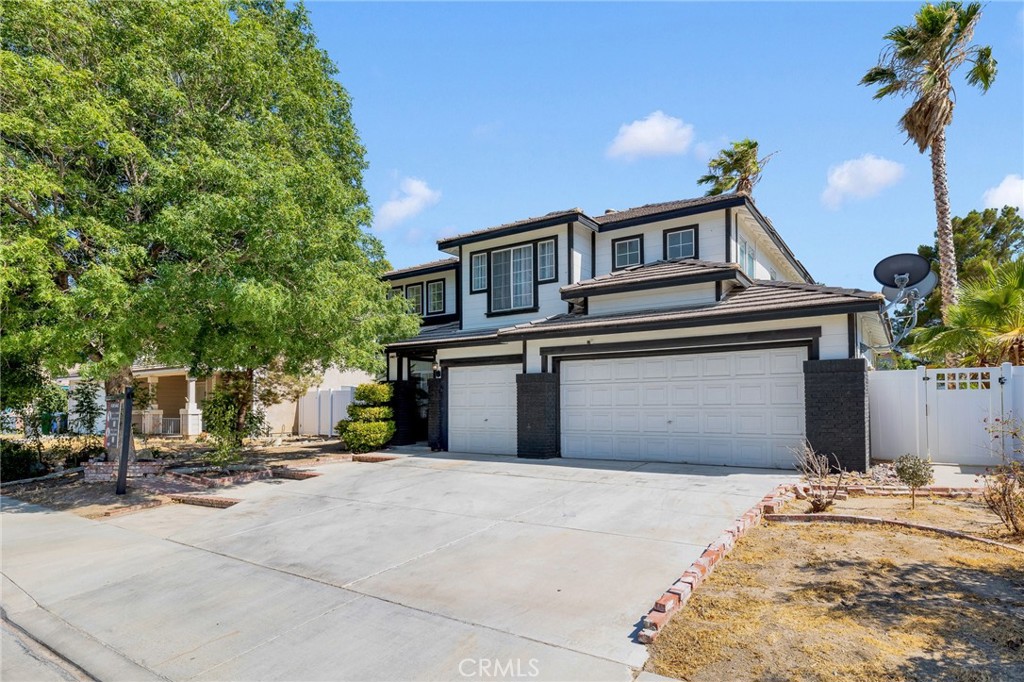 3038 Hildreth Court, Lancaster, CA 93535