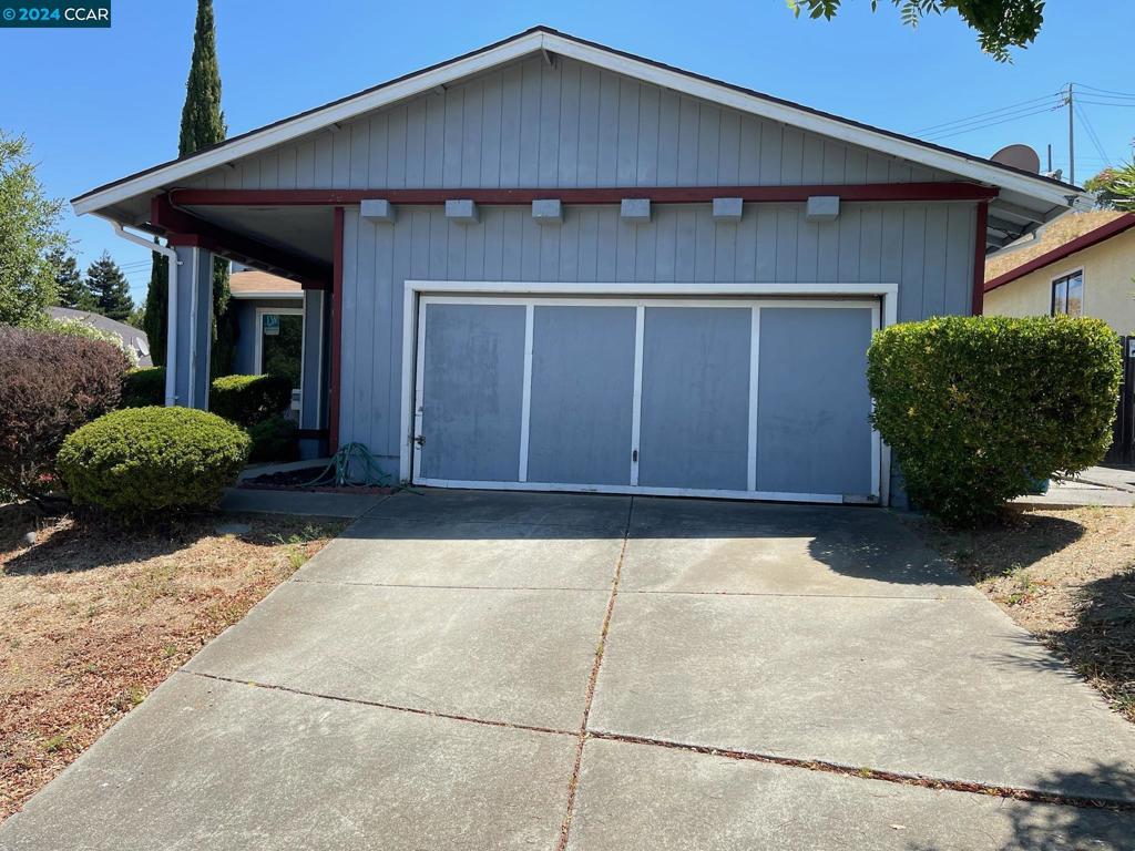 751 La Canyada Dr, Vallejo, CA 94591