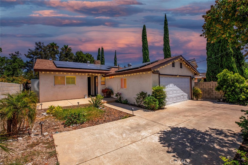 10829 Penrose Street, Sun Valley, CA 91352