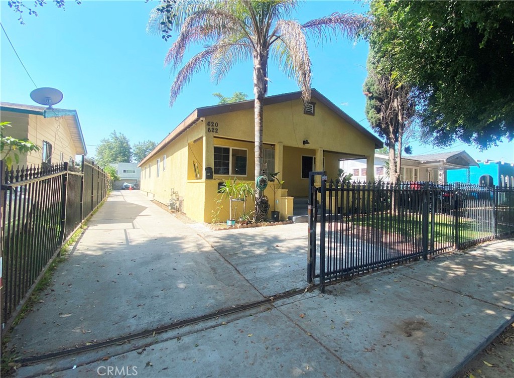 622 W 91St Street, Los Angeles, CA 90044