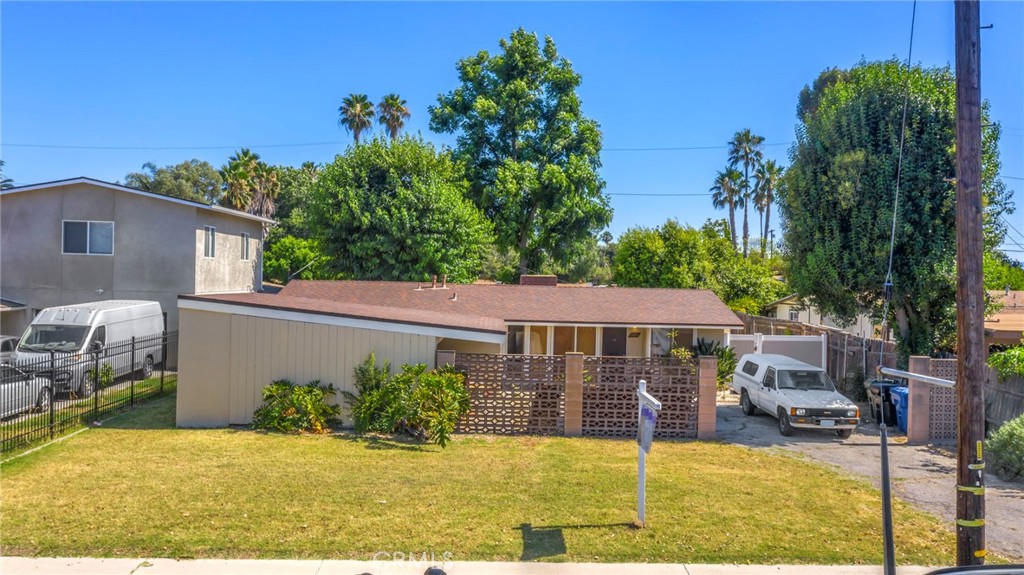 19350 Lanark Street, Reseda, CA 91335