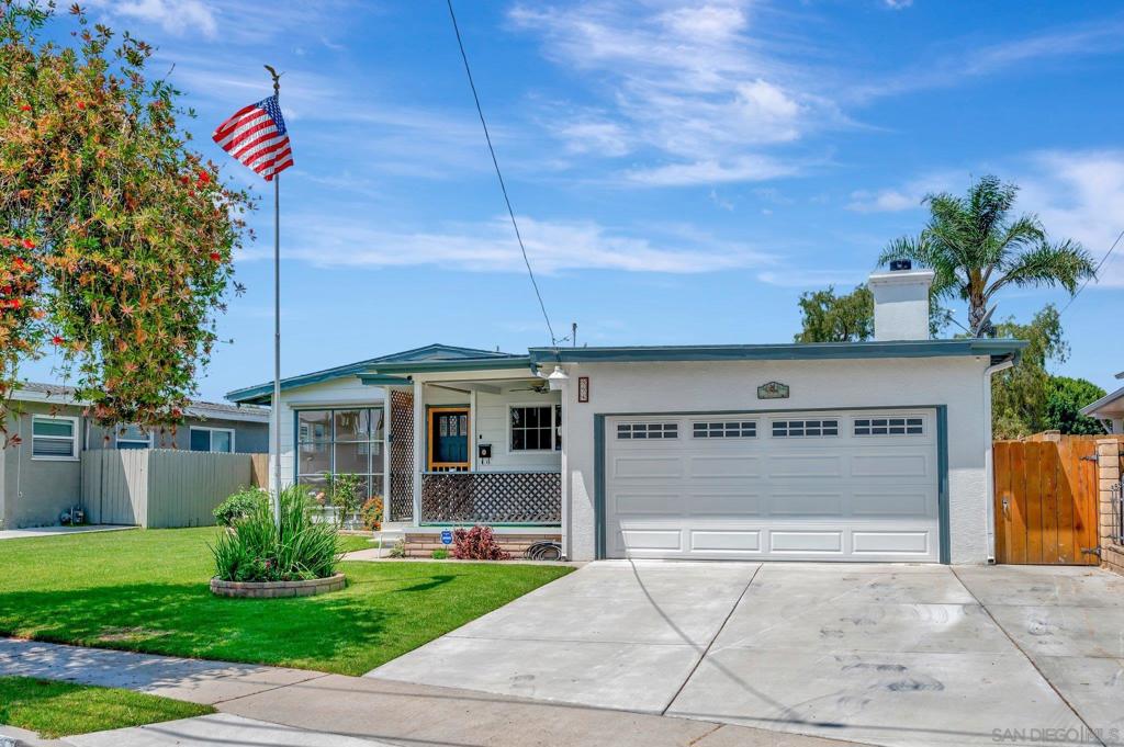 894 Helix Ave, Chula Vista, CA 91911