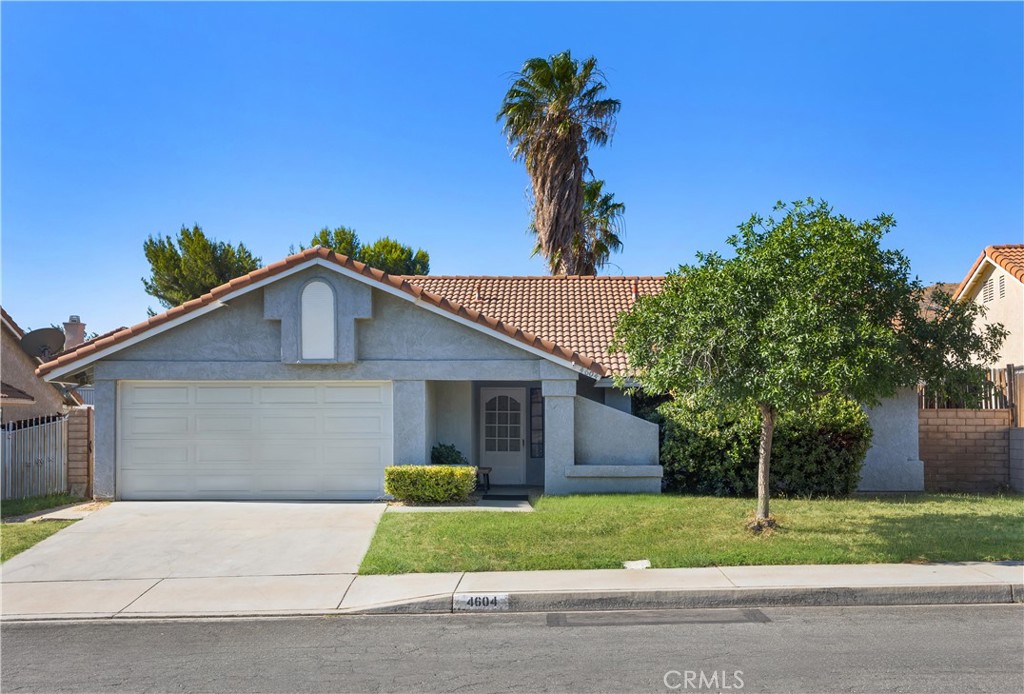 4604 Paseo Hermoso, Palmdale, CA 93551