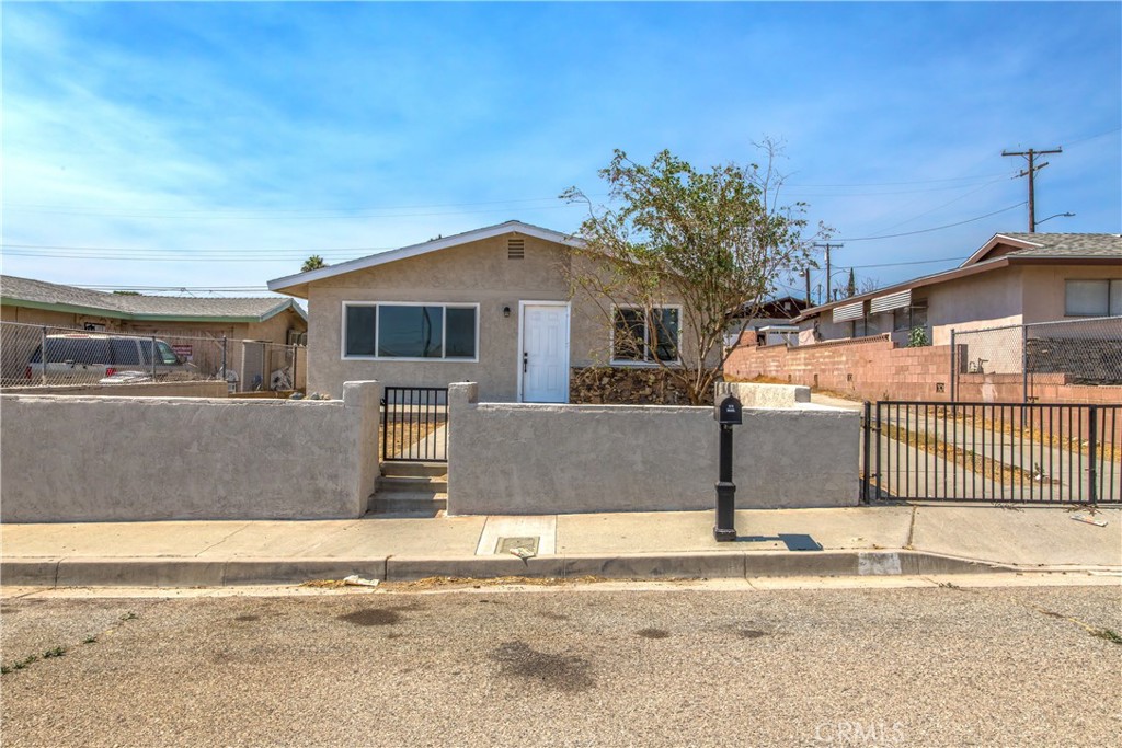 1369 N Phillips Street, Banning, CA 92220