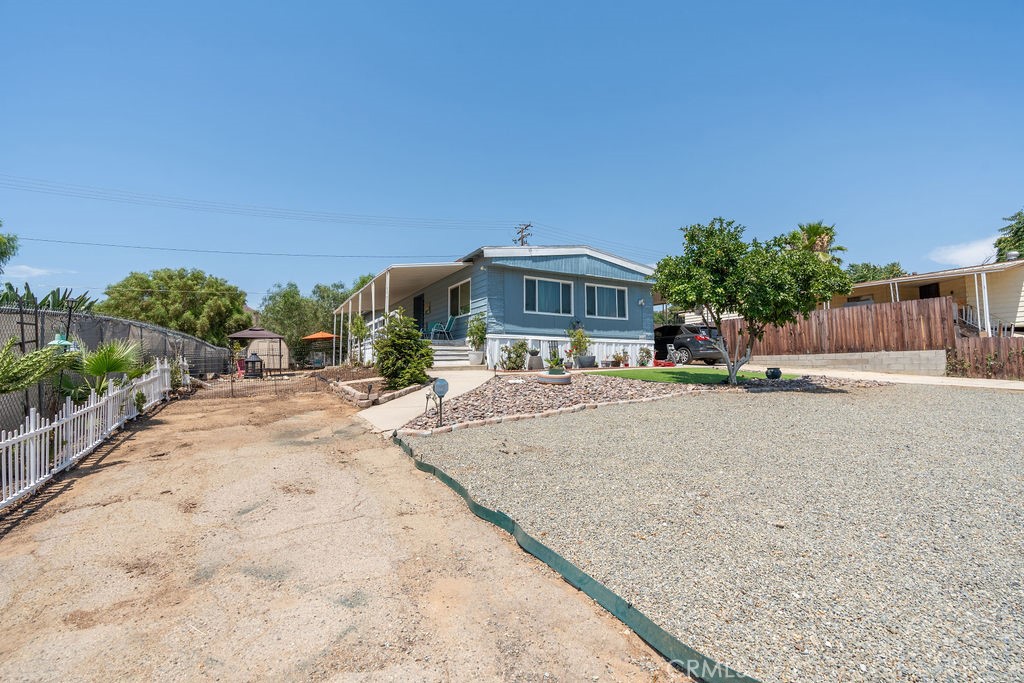 22124 Valley Terrace, Wildomar, CA 92595