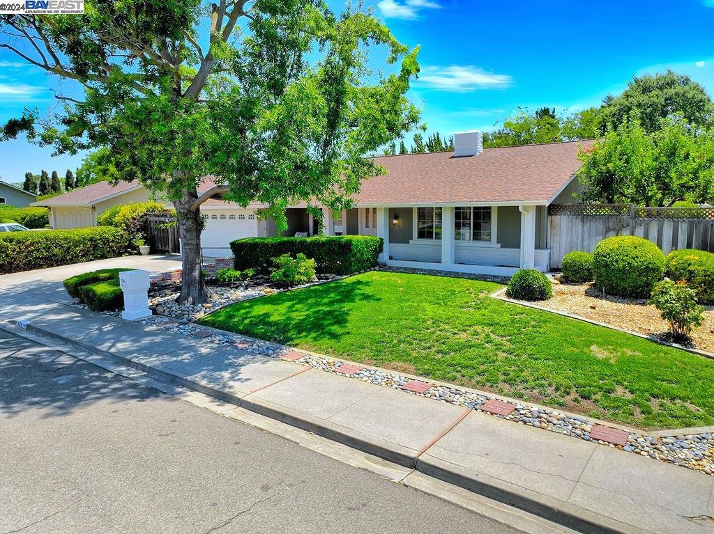 2624 Tahoe Drive, Livermore, CA 94550