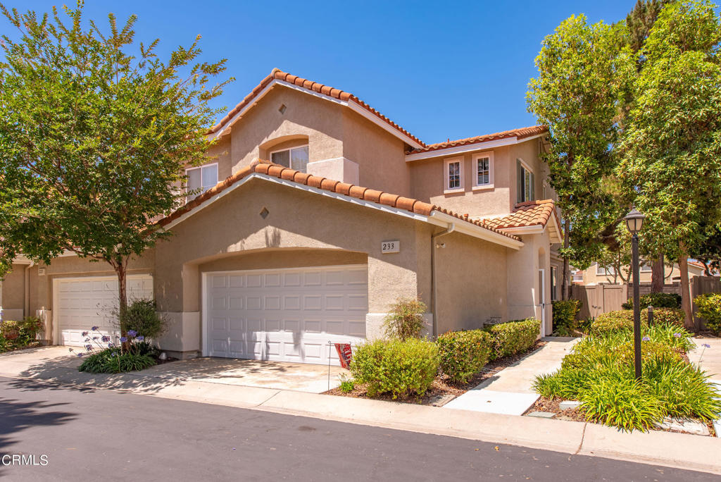 233 Via Cantilena, Camarillo, CA 93012