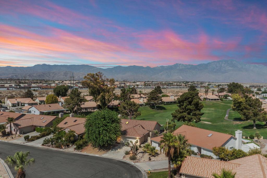 33859 Palm Lake Circle, Thousand Palms, CA 92276