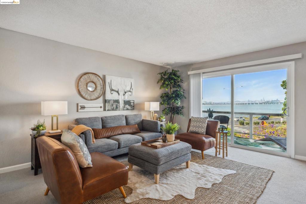 2 Admiral Dr , #B287, Emeryville, CA 94608