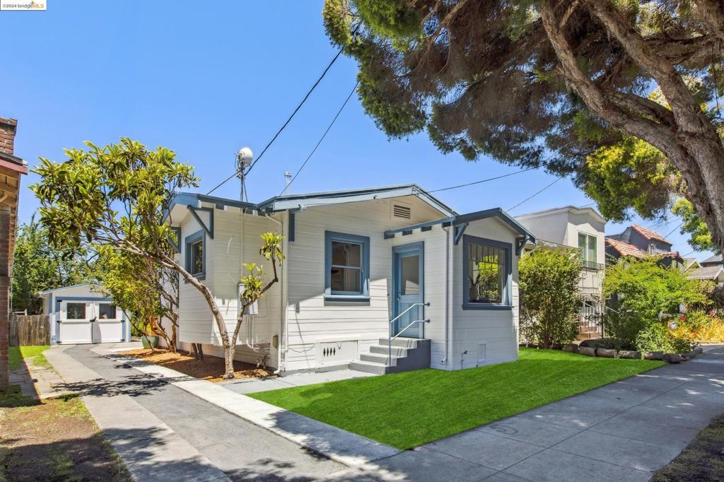 1327 Carrison St., Berkeley, CA 94702