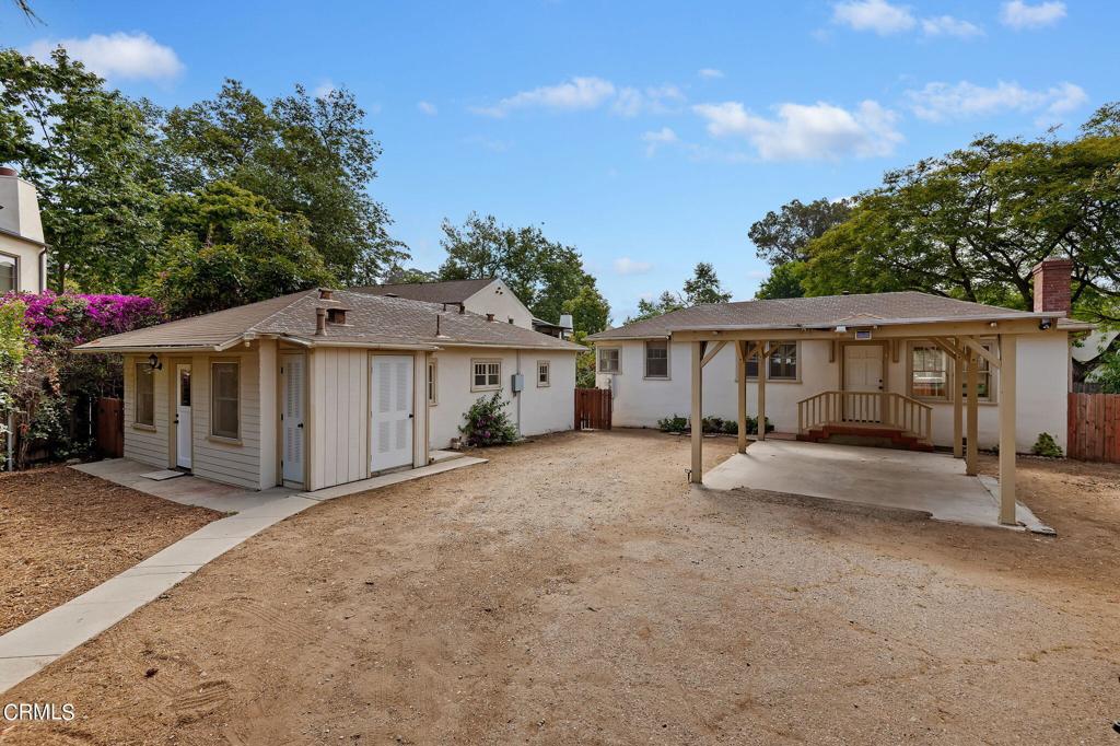 1322 E E Yanonali Street, Santa Barbara, CA 93103