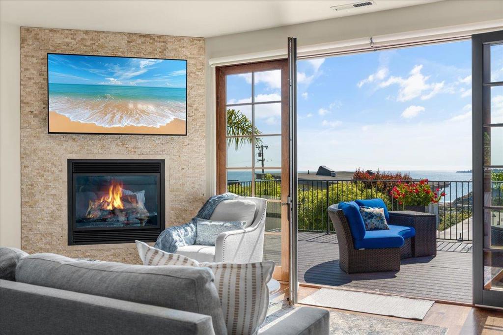 218 Martin Drive, Aptos, CA 95003