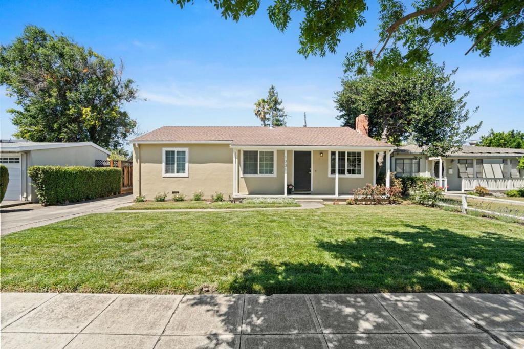 1331 N Redwood Avenue, San Jose, CA 95128