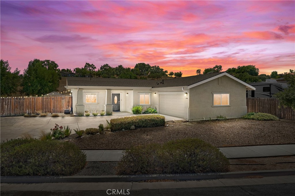 416 Montebello Oaks Drive, Paso Robles, CA 93446