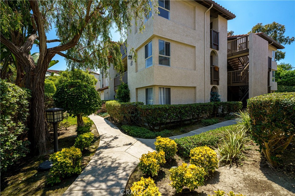 60 Corniche Drive, #F, Dana Point, CA 92629