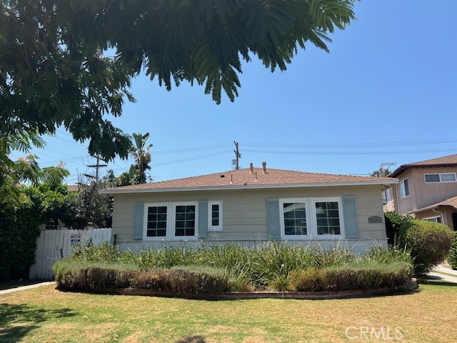 5713 Woodman Avenue, Van Nuys, CA 91401