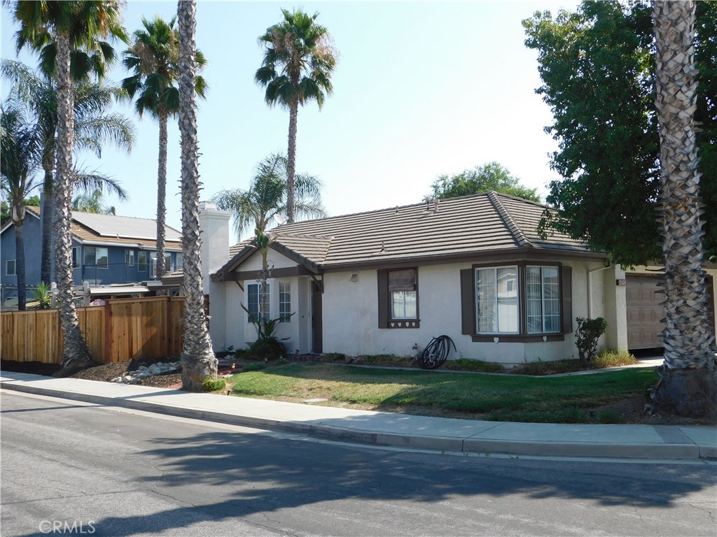 2368 Bayberry Way, Hemet, CA 92545