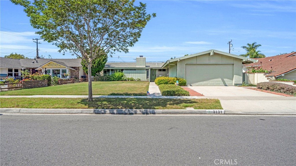 3131 Blume Drive, Los Alamitos, CA 90720