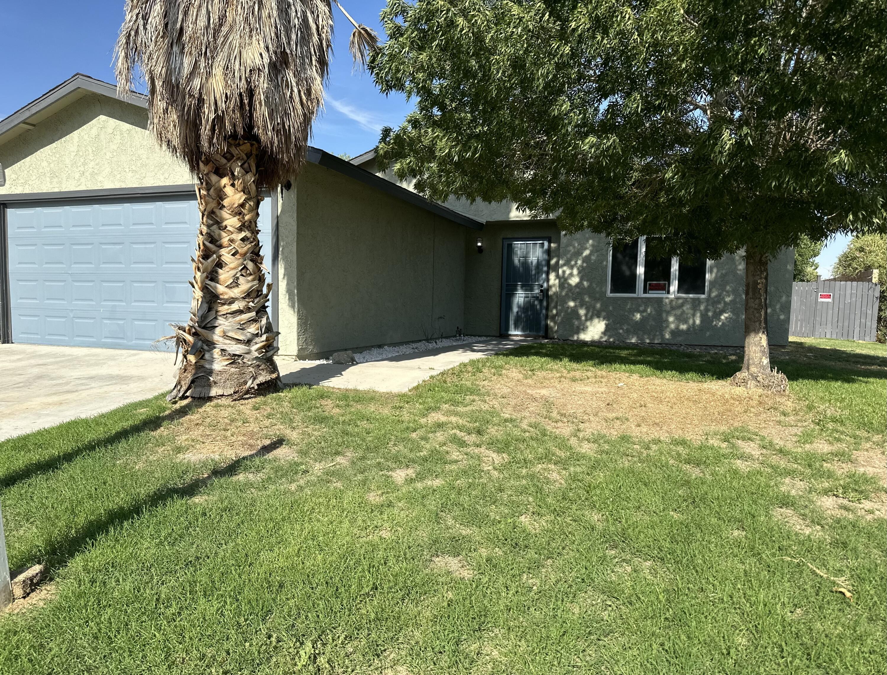 44734 E 27Th Street, Lancaster, CA 93535