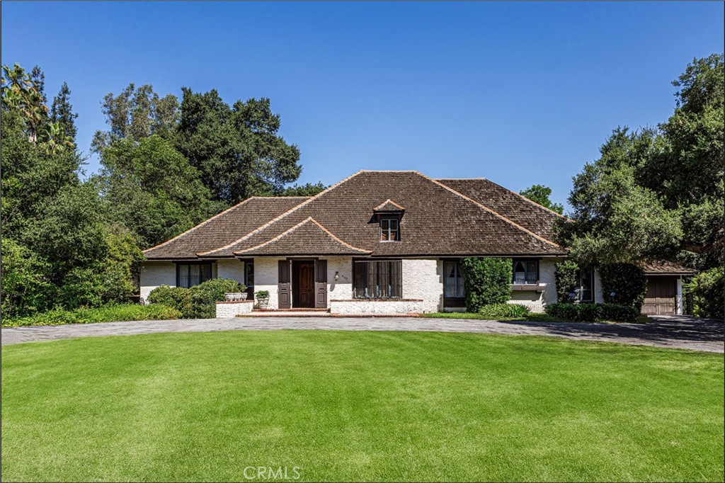 4129 Woodleigh Lane, La Canada Flintridge, CA 91011