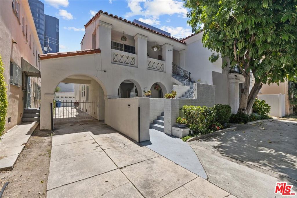 6426 Orange Street, Los Angeles, CA 90048