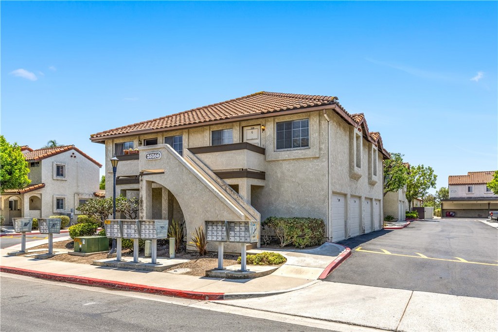 26166 Sanz , #C, Mission Viejo, CA 92691