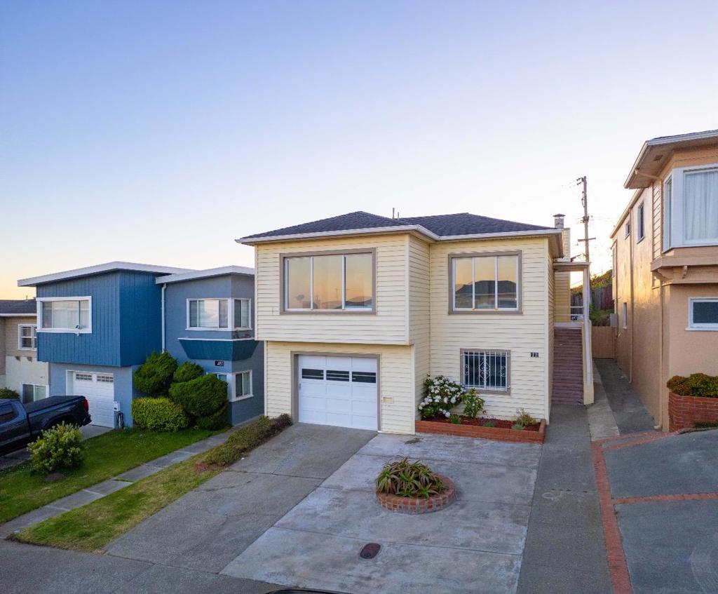 455 Westmoor Avenue, Daly City, CA 94015