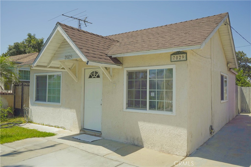 7029 San Vicente Street, Paramount, CA 90723