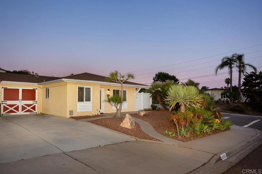 203 Delphinium, Encinitas, CA 92024