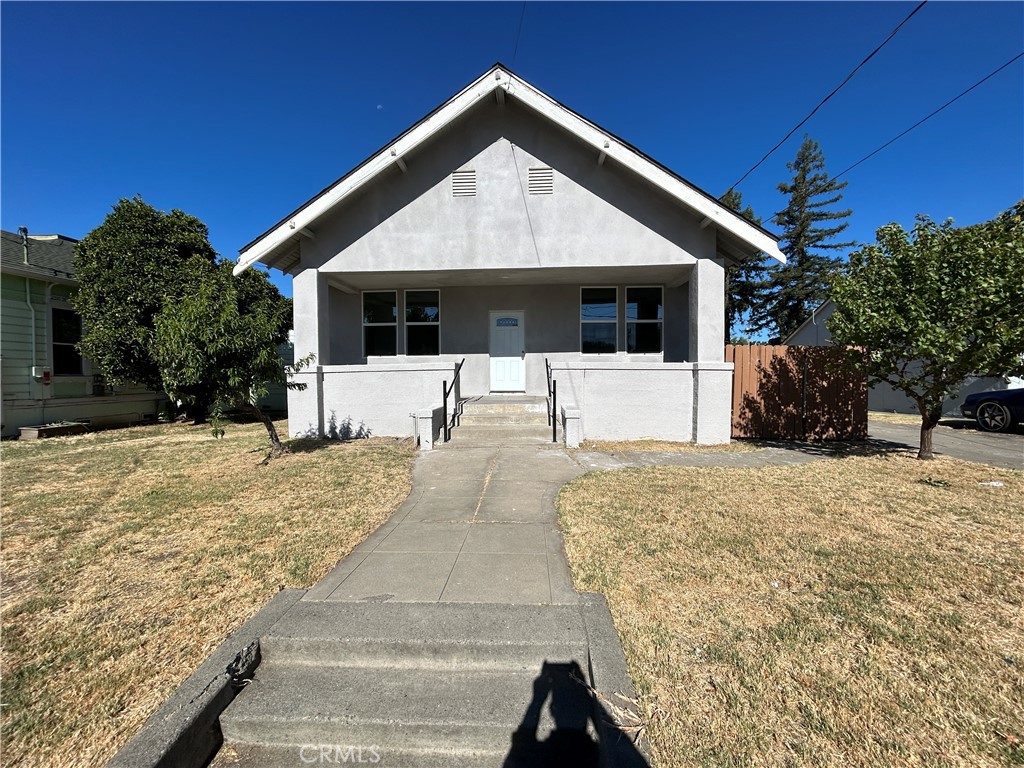 219 N Adams Street, Dixon, CA 95620