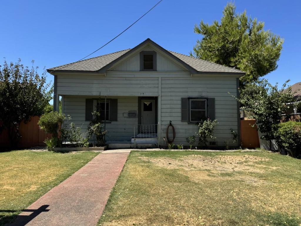 319 I Street, Los Banos, CA 93635