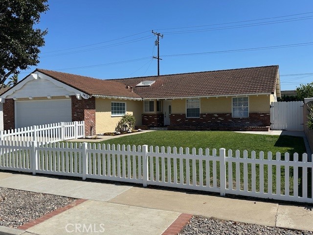 9410 La Colonia Avenue, Fountain Valley, CA 92708