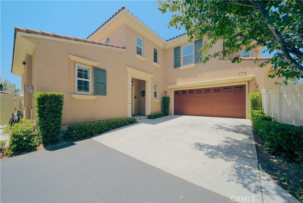 27425 Blackstone Road, Temecula, CA 92591