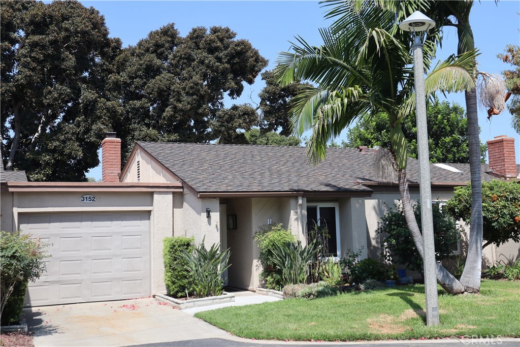 3152 Alta Vista , #B, Laguna Woods, CA 92637