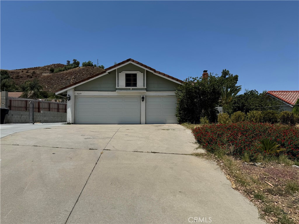 33295 Blanche Drive, Lake Elsinore, CA 92530