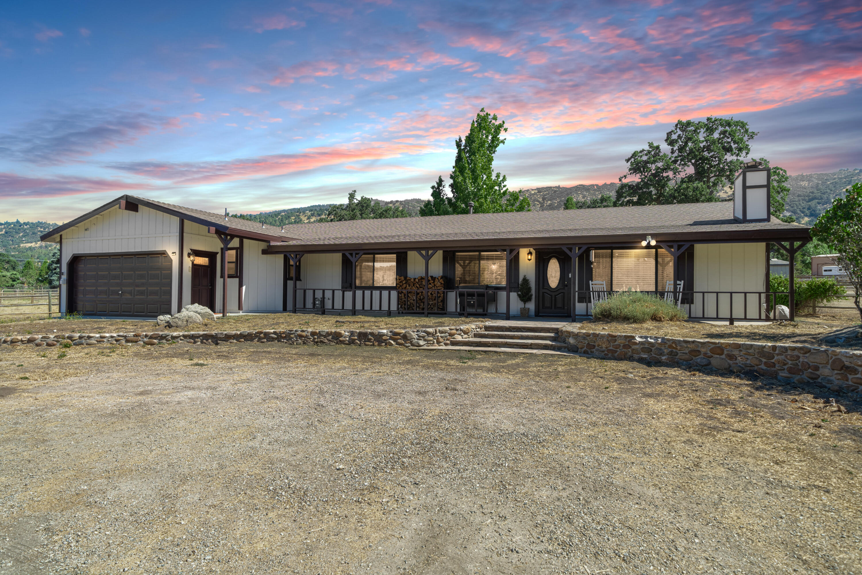 28201 Black Gold Way, Tehachapi, CA 93561