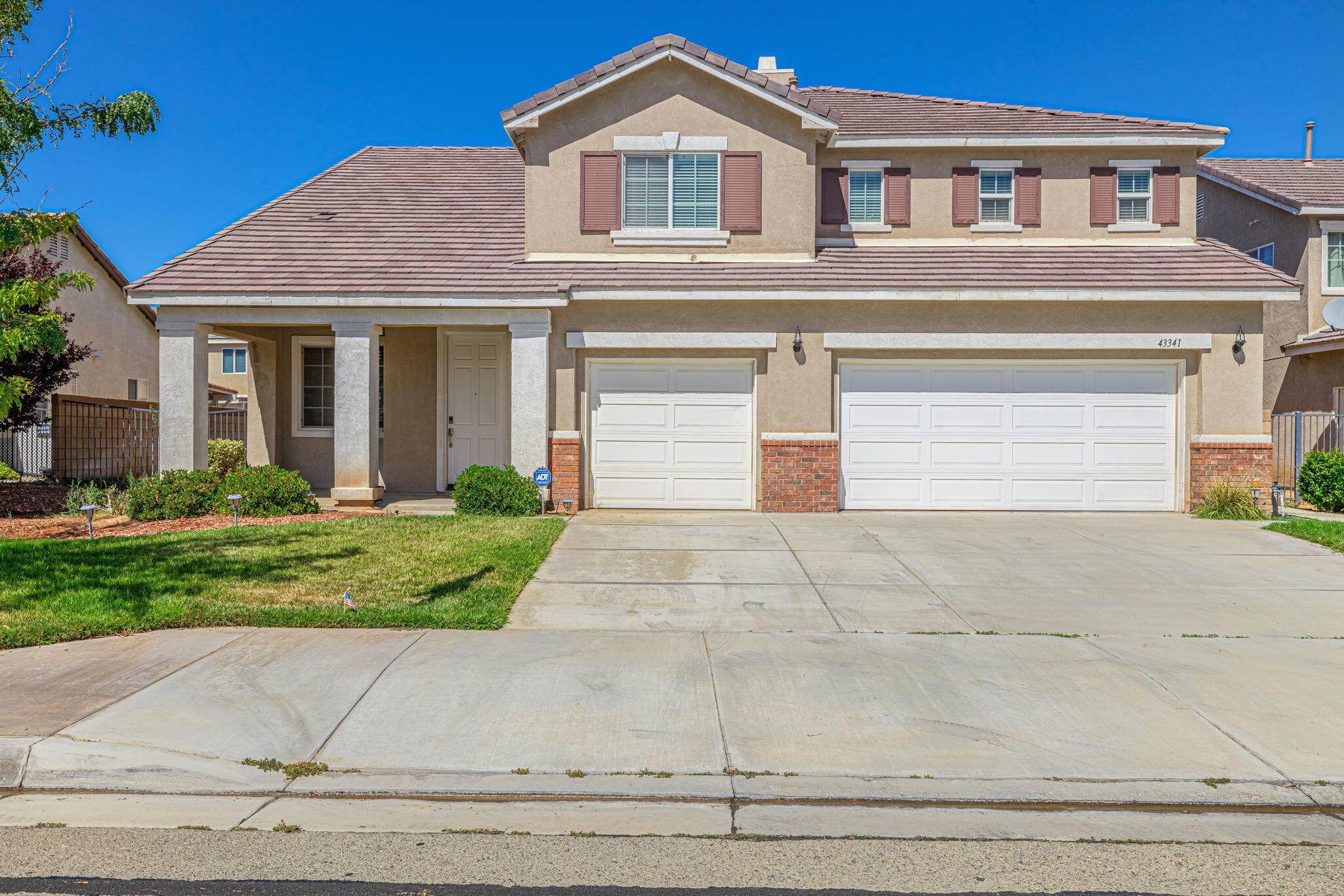 43341 Brandon Thomas Way, Lancaster, CA 93536