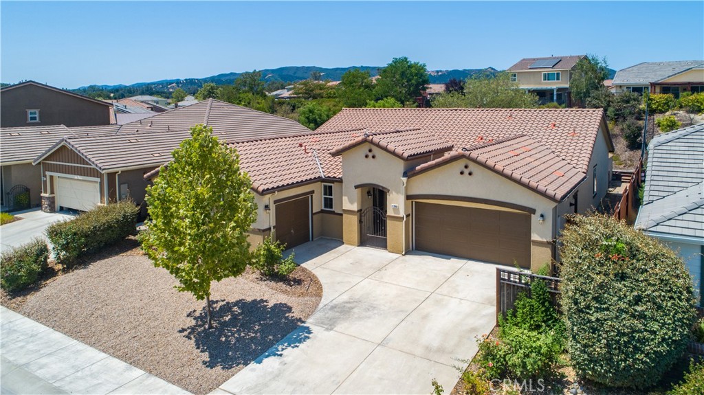 11240 Avion Road, Atascadero, CA 93422