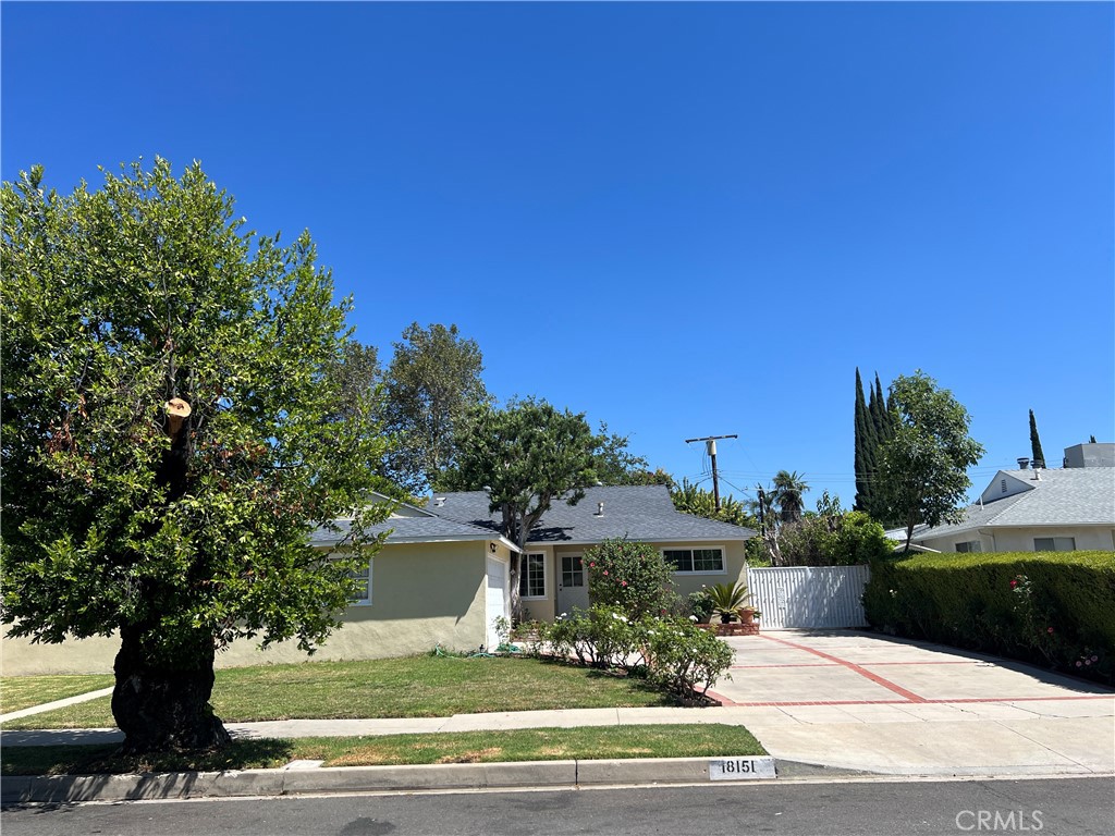 18151 Strathern Street, Reseda, CA 91335