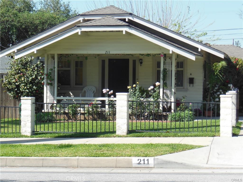 211 N Canyon Boulevard, Monrovia, CA 91016