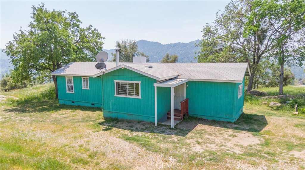 38359 Deerbrook, Squaw Valley, CA 93675