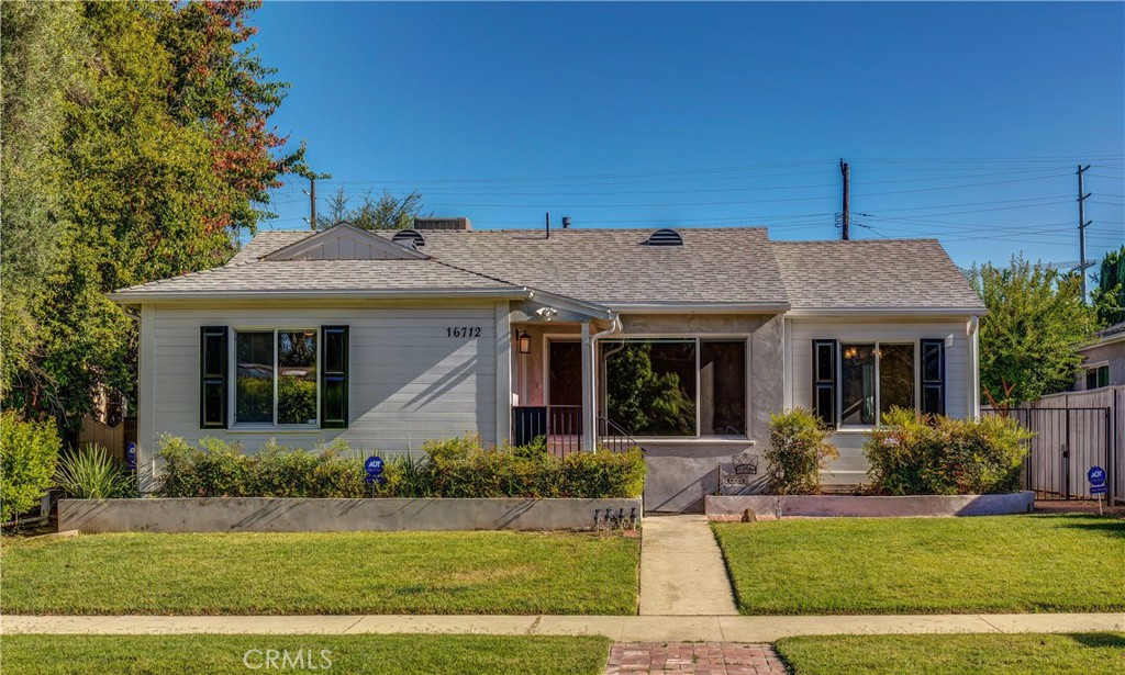 16712 Mccormick Street, Encino, CA 91436