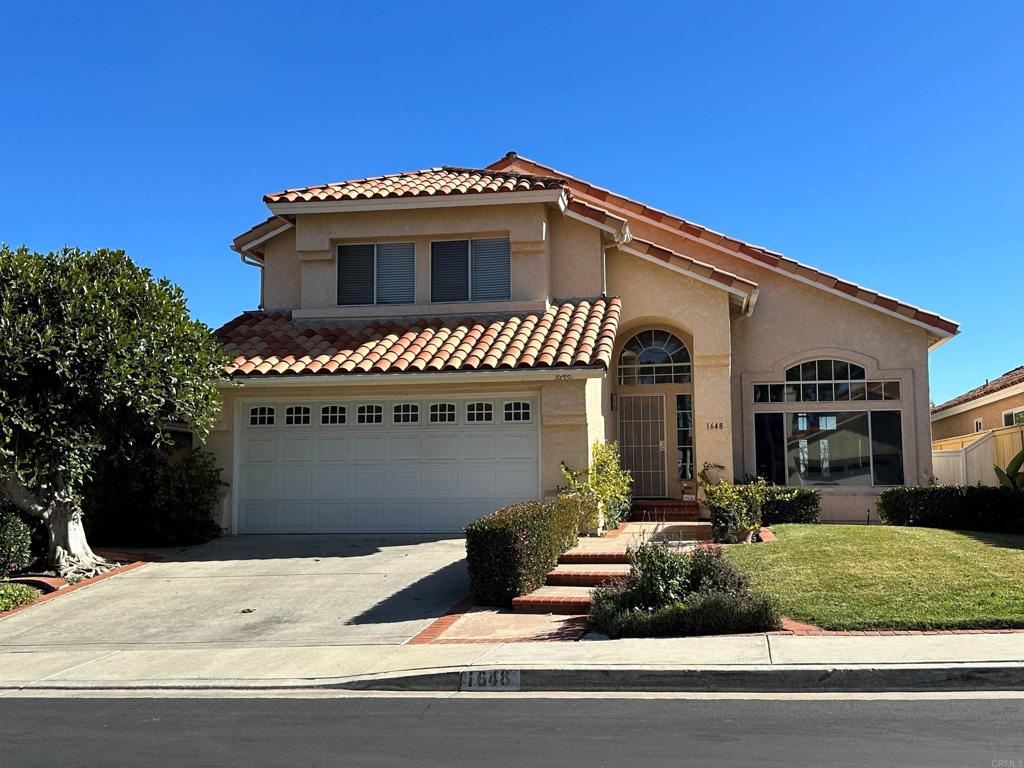 1648 Olympus Loop Drive, Vista, CA 92081