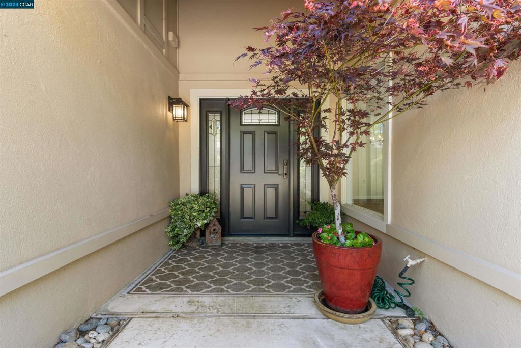 1517 Rockledge Ln , #4, Walnut Creek, CA 94595