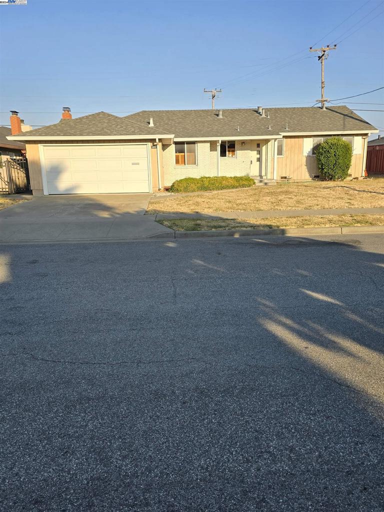 5272 Selma Ave, Fremont, CA 94536