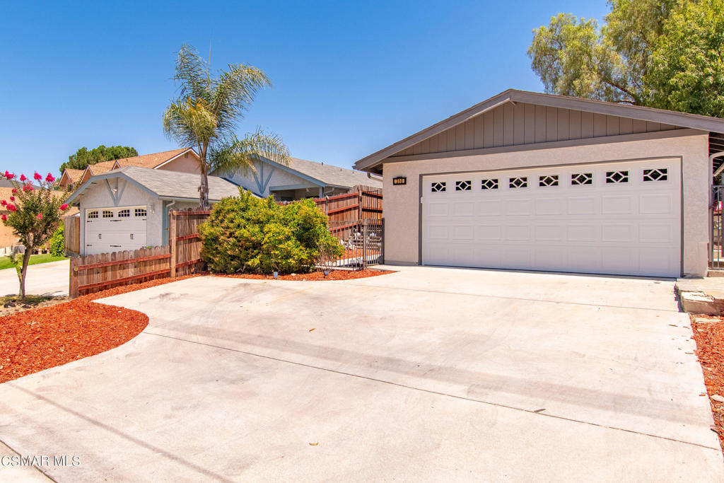 310 Hodencamp Road, Thousand Oaks, CA 91360