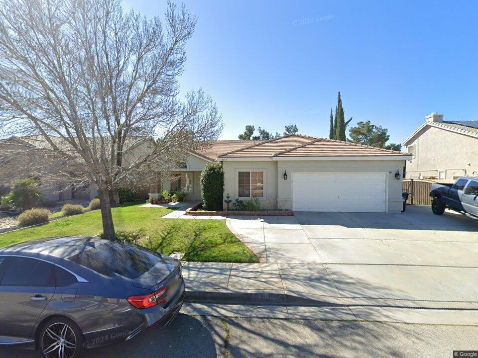 3512 Racquet Lane, Palmdale, CA 93551